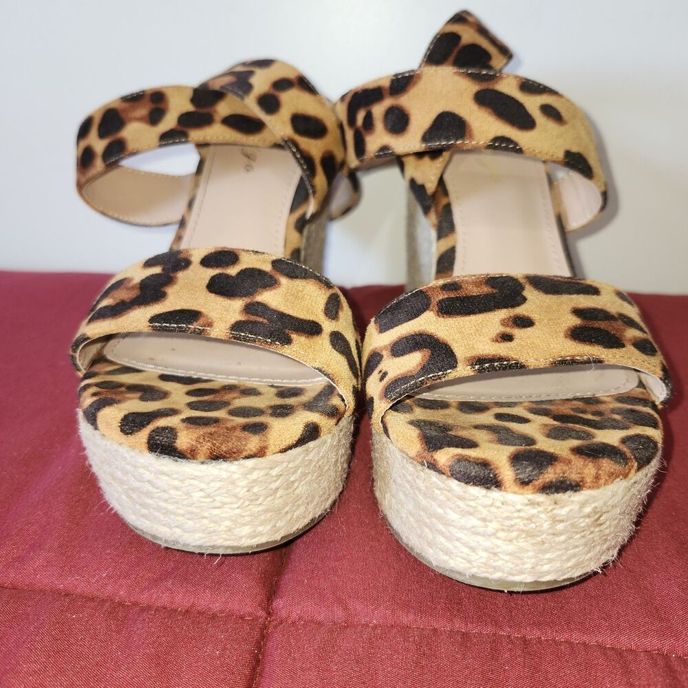 Coutgo Womens Leopard Print Espadrille Wedge Sandals 6.5 Crisscross Ankle Strap - Picture 2 of 9